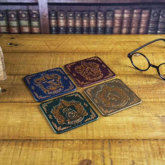 Harry Potter Hogwarts Crest Metal Coasters Set Of 4 3 Harry Potter Hogwarts Crest Metal Coasters Set Of 4